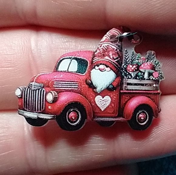 Cute Santa in red truck Christmas wire dangle earrings - Picture 1 of 3